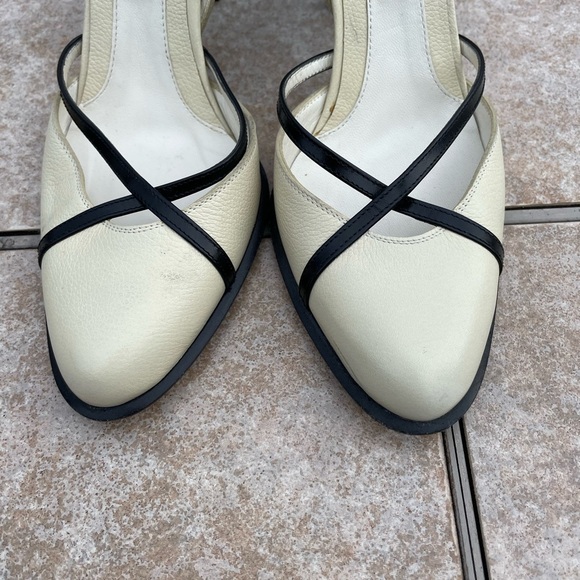 Narcisco Rodriguez White & Black Heels - Picture 3 of 13